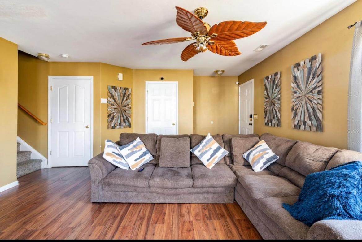 تشارلوت Cozy Home Away From Home! المظهر الخارجي الصورة
